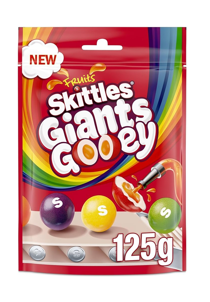 Драже шоколадне Skittles Giants Gooey Chocolate Скітлз Липкі Гіганти з різнобарвним покриттям Пакет 125г
